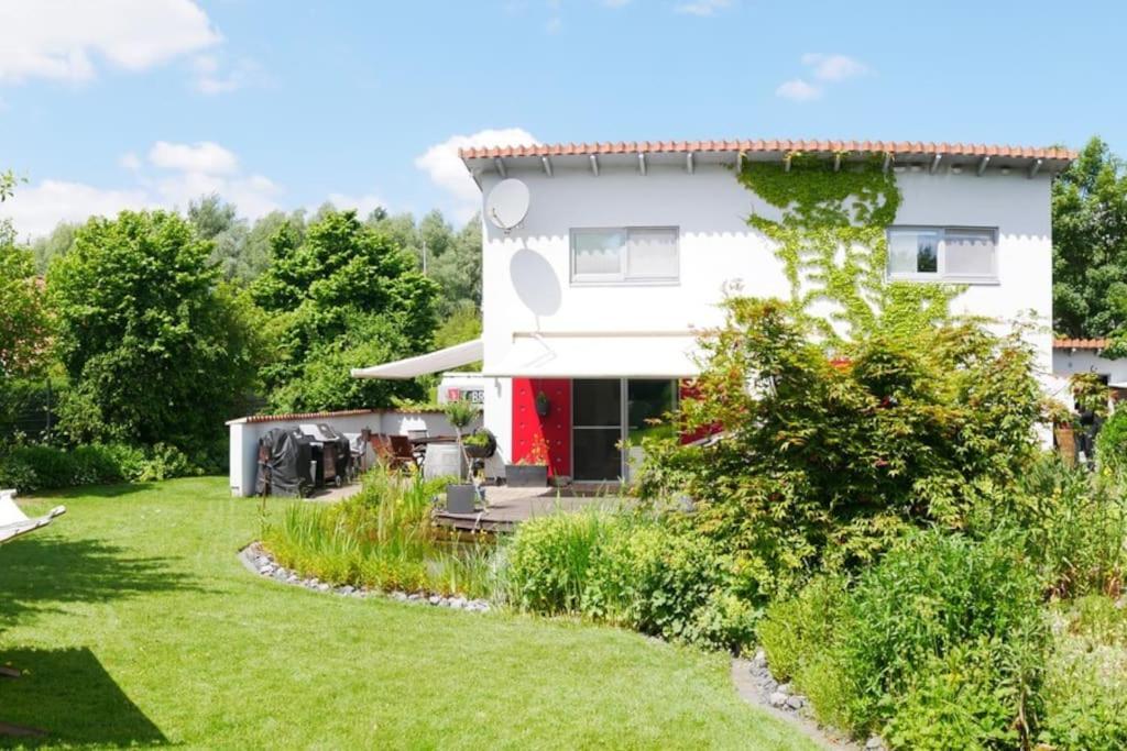 Luxurioeses Ferienhaus Am Ems Jade Kanal Sande Exteriér fotografie